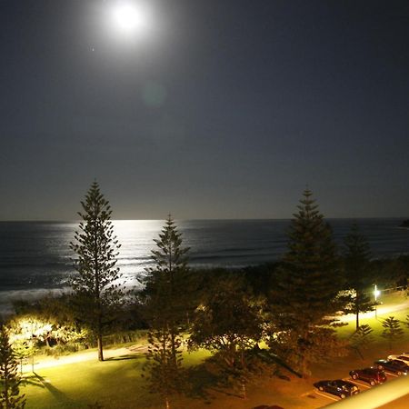 Wyuna Beachfront apartamentos Gold Coast Exterior foto