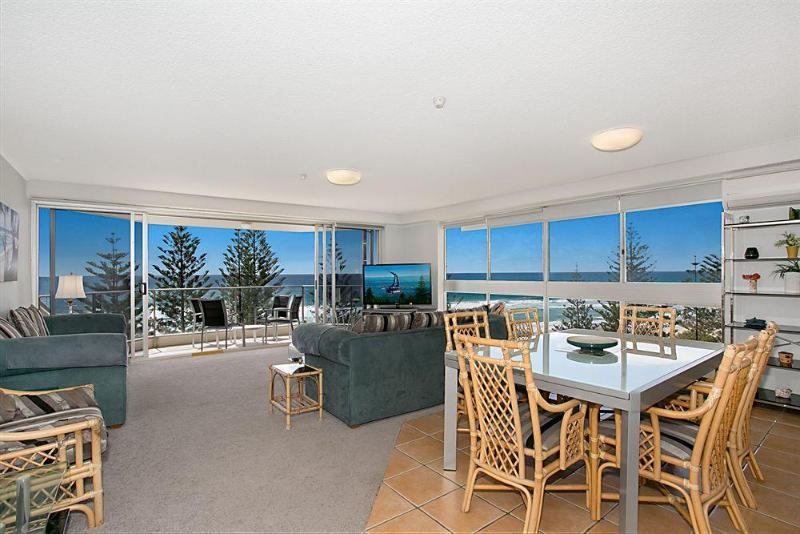Wyuna Beachfront apartamentos Gold Coast Exterior foto